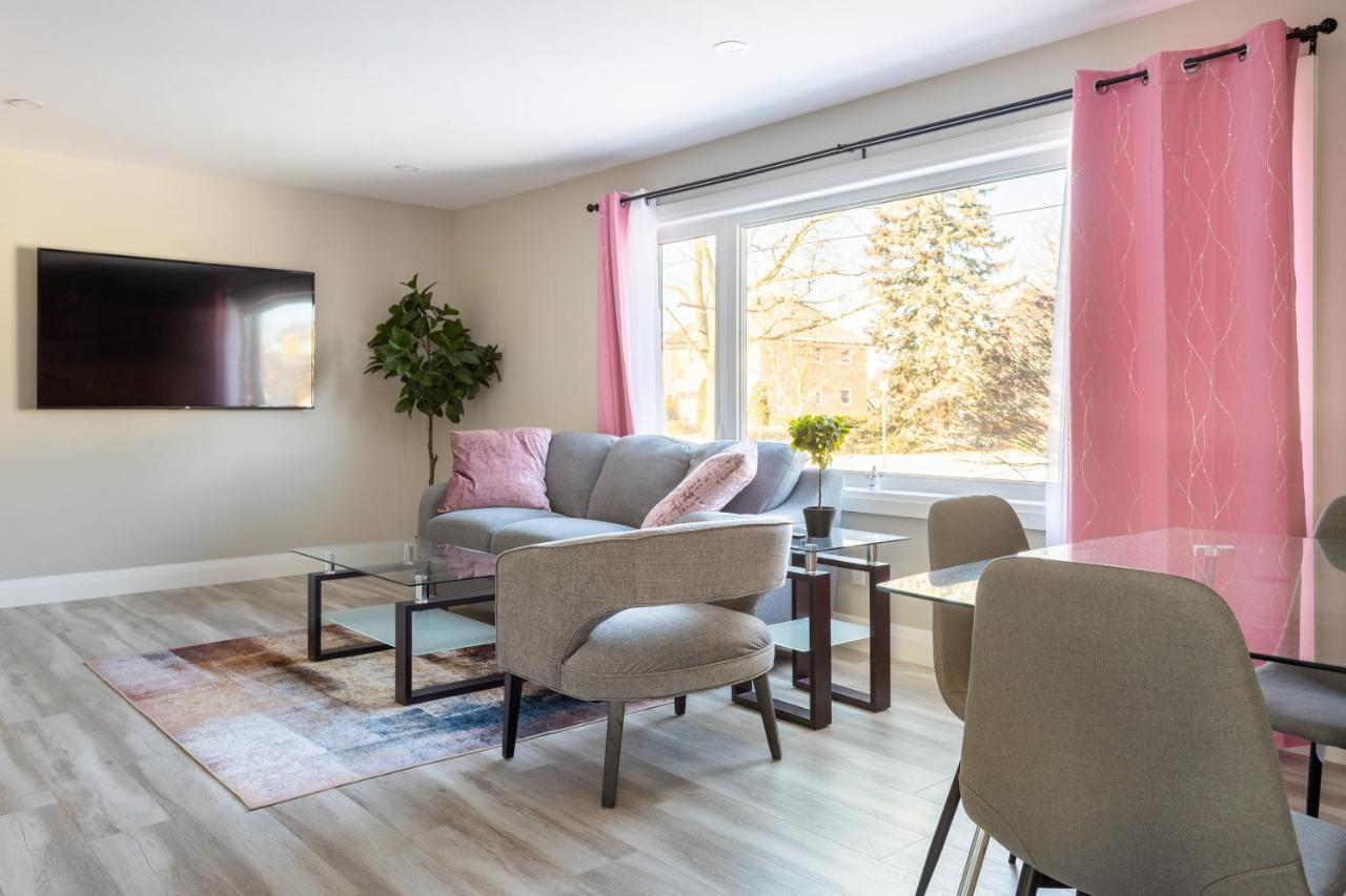 Entire 2 Bedroom Apartment Downtown - U2 Kitchener Buitenkant foto